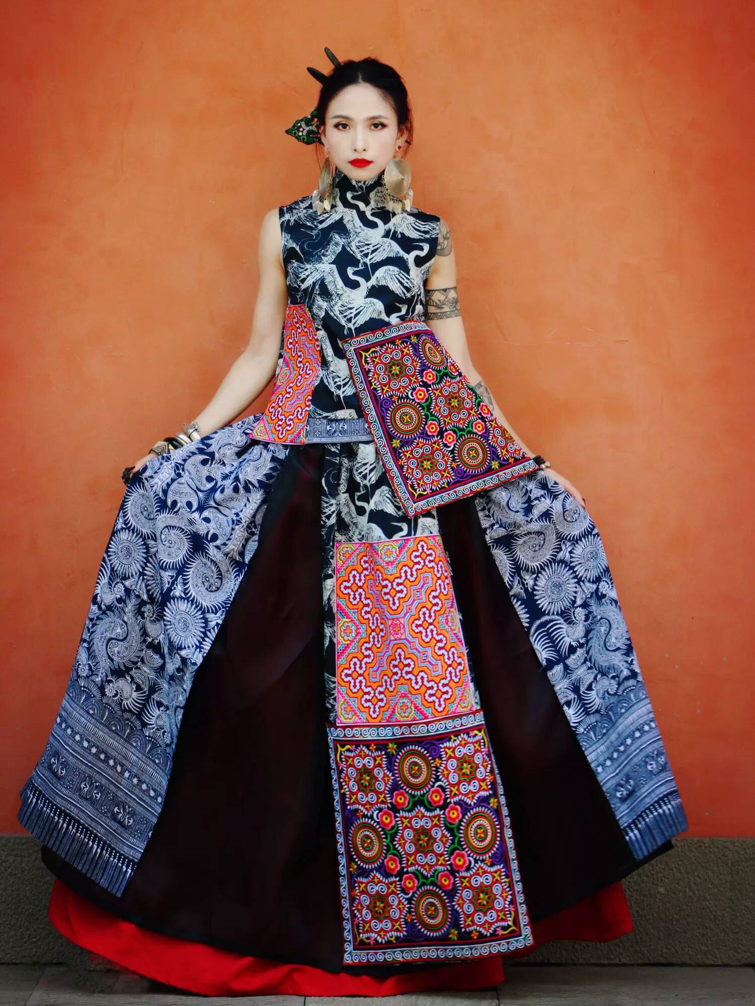 Ethnic Clothing & Online Fashion Store Khaadi Us - Pakaian Tradisional Gadis Miaojiang, Rompi dan