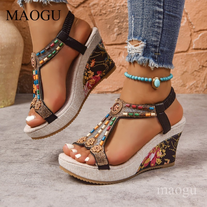 Ethnic Boho Fashion - Sandal Wedges Bunga Berhias Manik-manik Boho