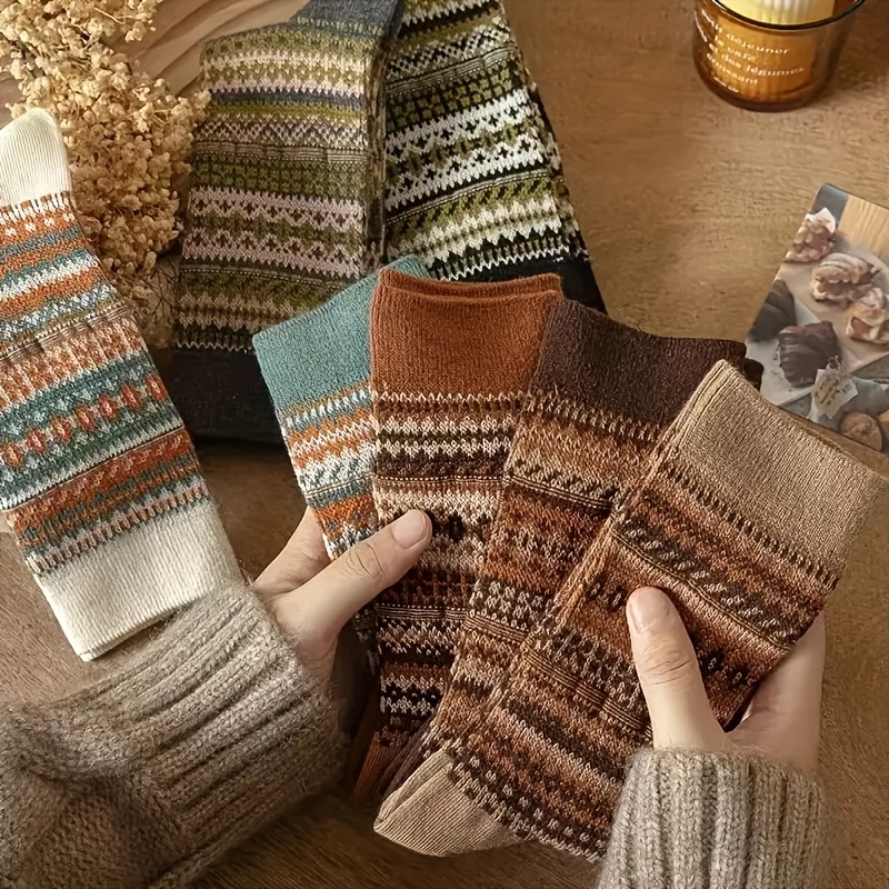 Kaus kaki Retro 7-warna, Kaos  - Ethnic Fashion Designer ulasan dan harga