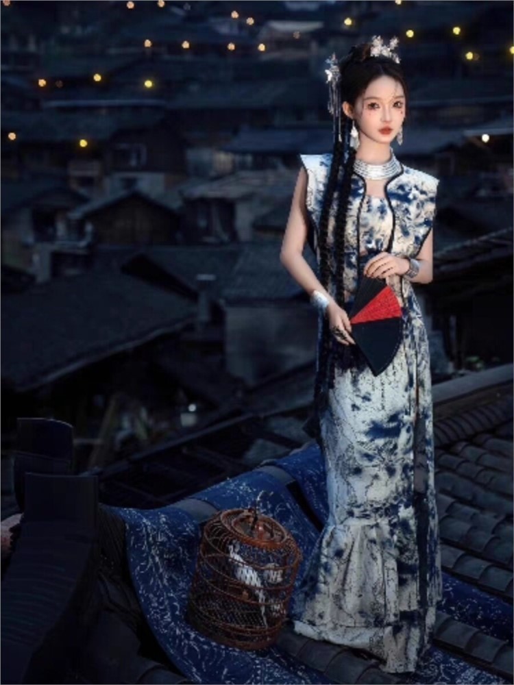 Cheongsam panjang menampilkan  - Ethnic Style Dresses ulasan dan harga