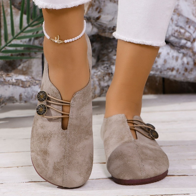 Sepatu Sneakers Wanita Model L - Ethnic Fashion Brand ulasan dan harga