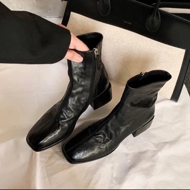 Sepatu bot pendek kulit lembut - Ethnic Fashion Designer ulasan dan harga