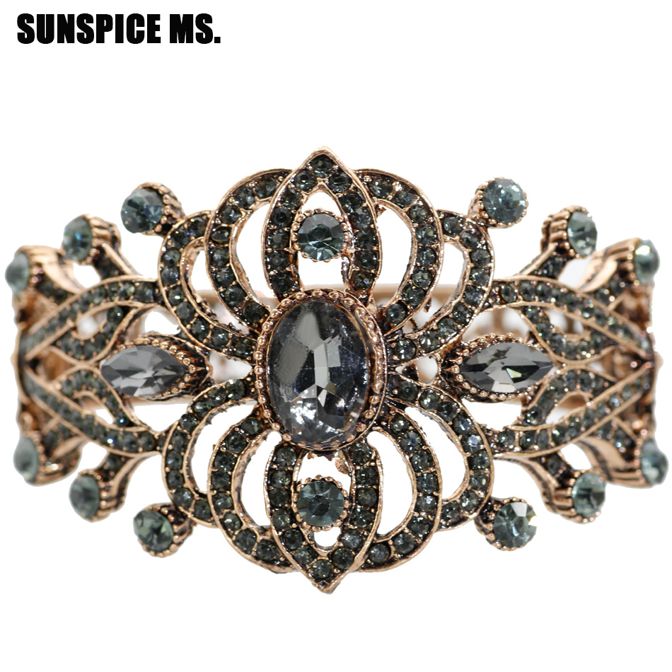 Gelang Bohemia Vintage etnik m - Ethnic Fashion Brand ulasan dan harga